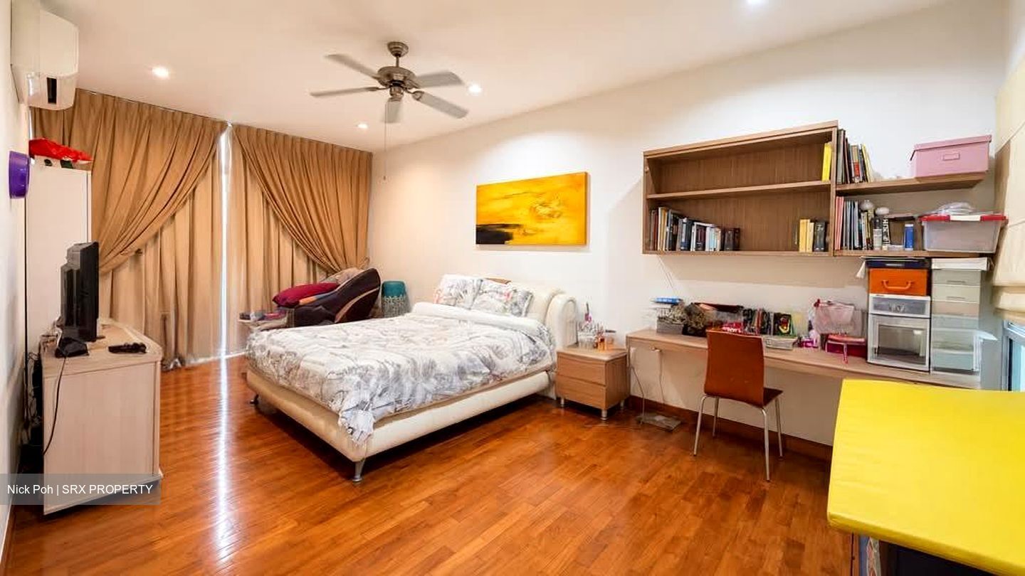 Serangoon Garden Estate (D19), Terrace #581875761